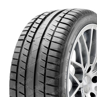Kormoran Road Performance 195/45R16 84V XL